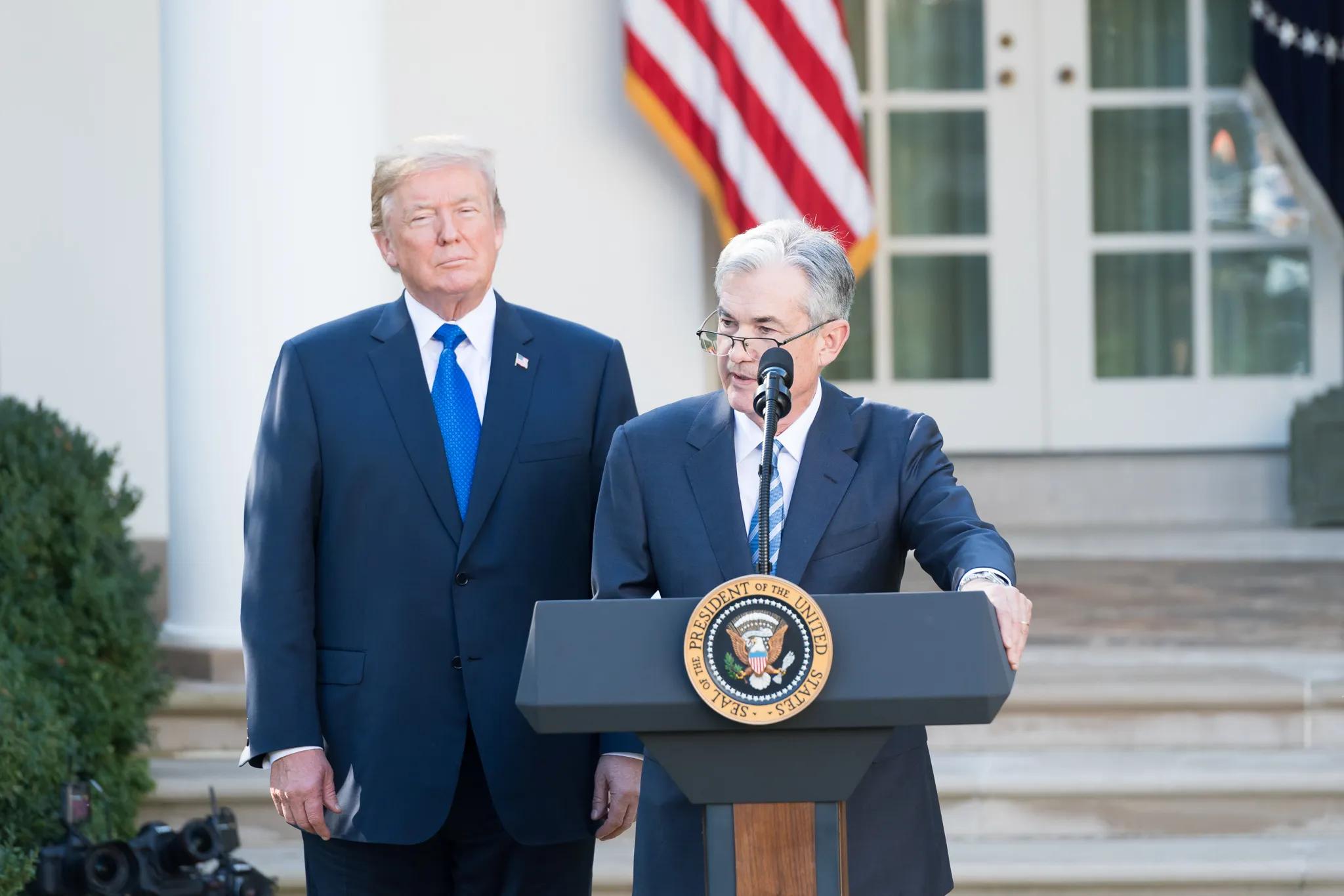 Jerome Powell and Donald Trump in 2017