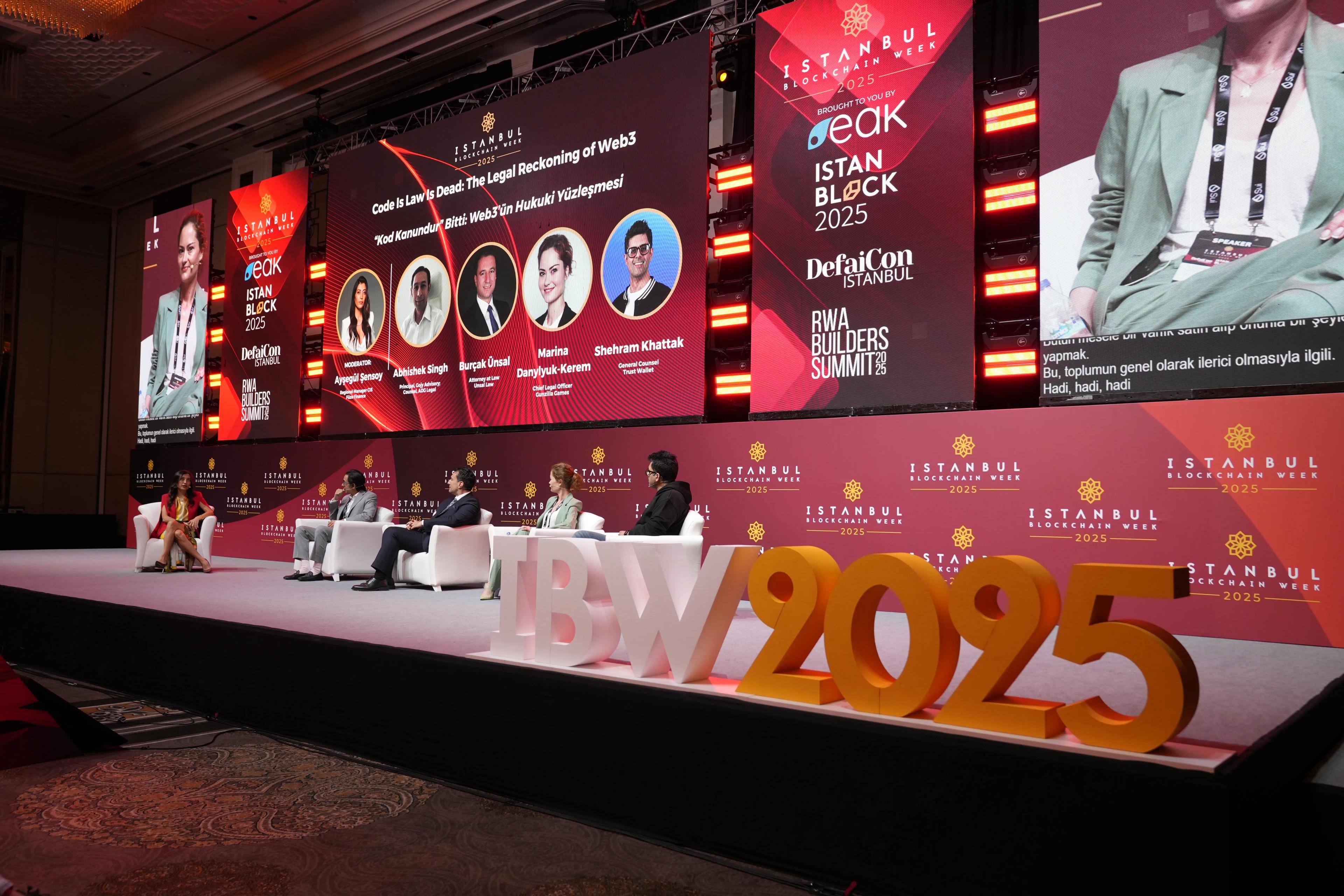 Istanbul Blockchain Week stage in 2025